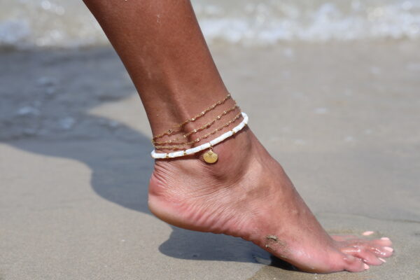 CHC009 BLANC scaled -